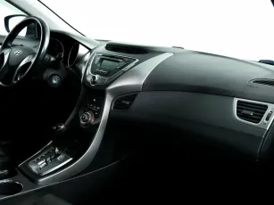 Hyundai  8