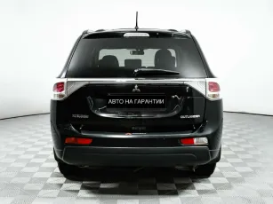 Mitsubishi  6
