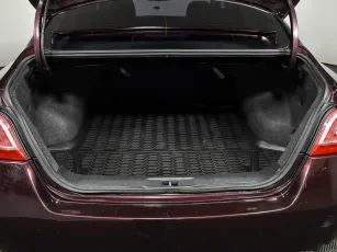 Nissan  15