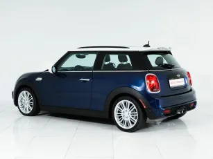 MINI  4