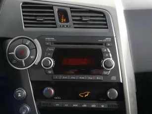 SsangYong  8