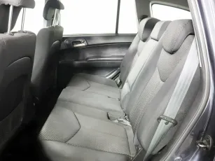 SsangYong  9