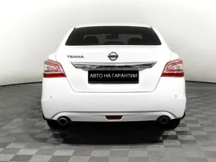 Nissan  6