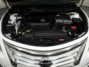 Nissan  7