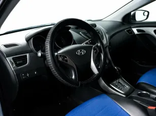 Hyundai  10