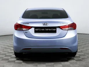 Hyundai  6