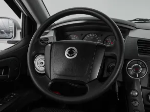 SsangYong  10