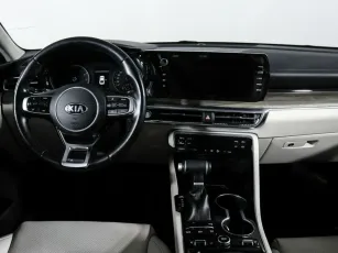 Kia  9