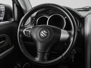 Suzuki  10
