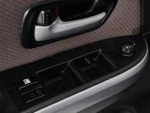 Suzuki  11