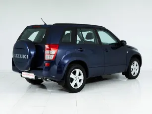 Suzuki  6