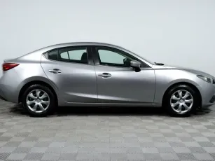 Mazda  4