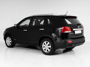 Kia  4
