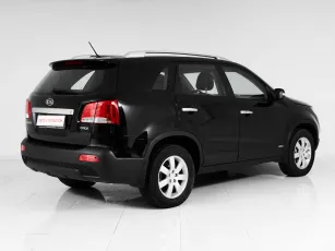 Kia  6