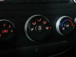 Kia  13