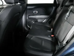 Kia  16