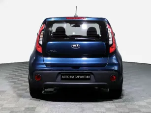 Kia  6