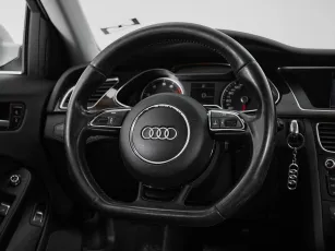 Audi  10