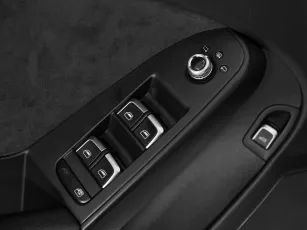 Audi  11