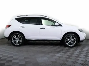 Nissan  3