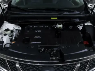 Nissan  6