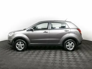 SsangYong  3