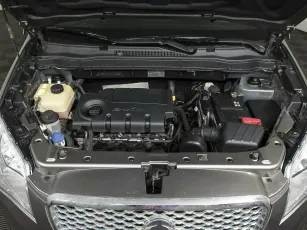SsangYong  8