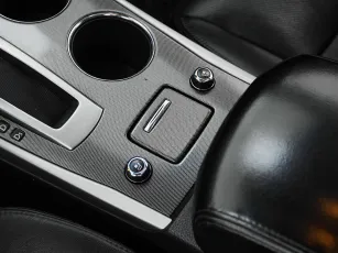 Nissan  16