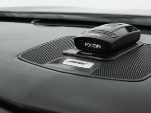 Nissan  18