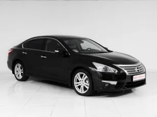 Nissan  3
