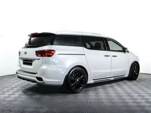 Kia  5
