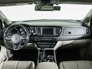 Kia  8