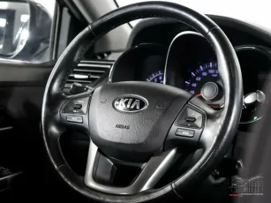 Kia  10