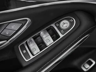 Mercedes-Benz  15
