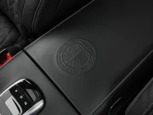 Mercedes-Benz  22