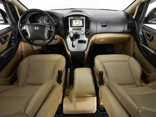 Hyundai  8