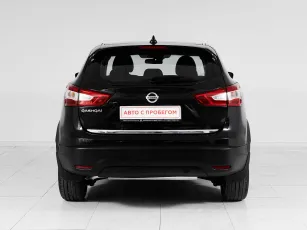 Nissan  6