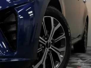 Kia  6