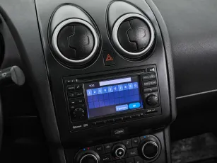 Nissan  14