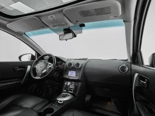 Nissan  9