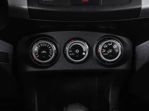 Mitsubishi  14