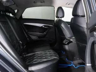 Hyundai  9