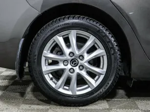 Mazda  5