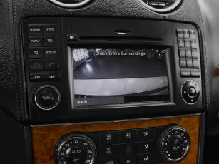 Mercedes-Benz  17