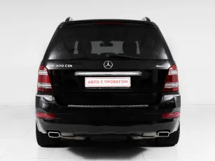 Mercedes-Benz  5
