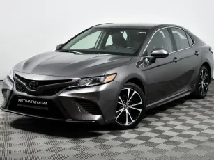 Toyota Camry,  VIII (XV70)