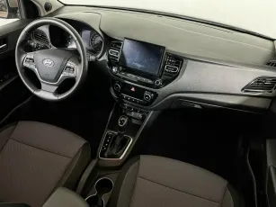 Hyundai  7