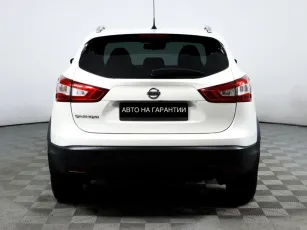 Nissan  6