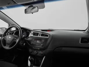 Kia  8