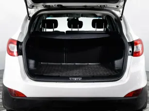 Hyundai  11